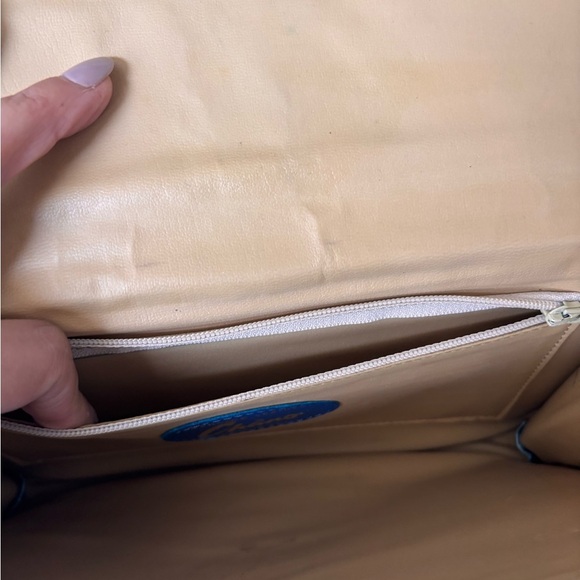 Vintage Blue Leather Clutch - Picture 4 of 8